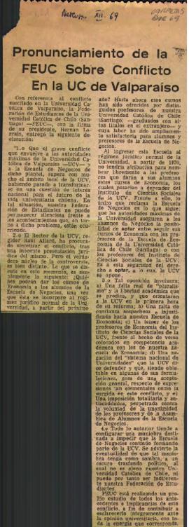 Prensa en El Mercurio. Pronunciamiento de la FEUC sobre conflicto en la UC de Valparaíso