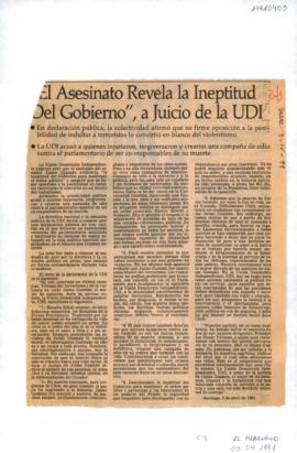 Prensa en El Mercurio. "El asesinato revela la ineptitud del Gobierno", a juicio de la UDI